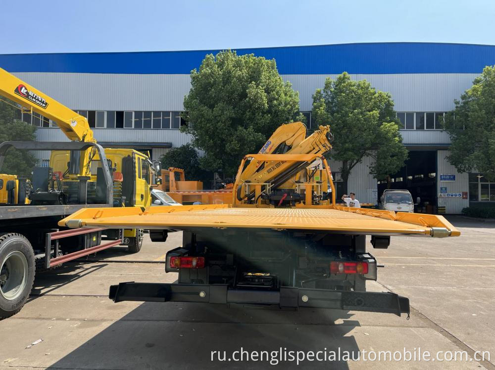 Dongfeng 10 Tons Wrecker Truck With Crane 6 Jpg